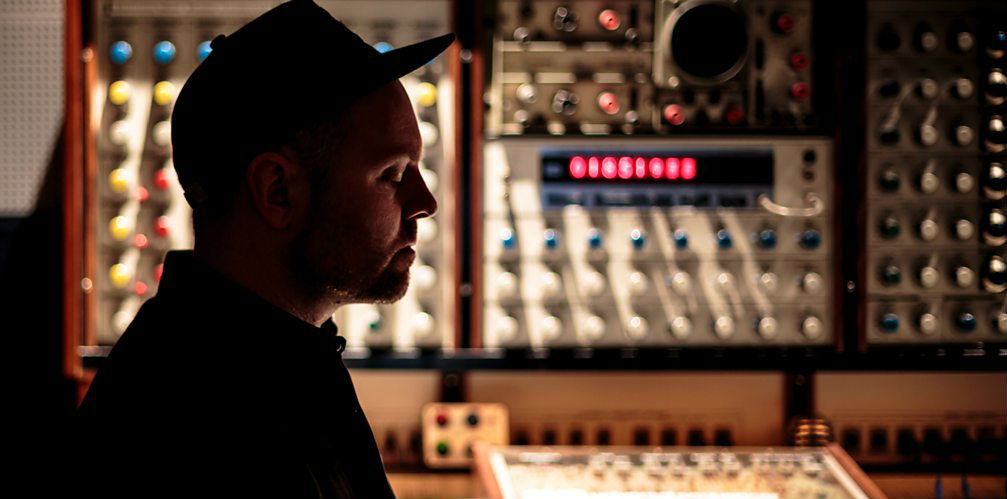 DJ Shadow - Essential Mix (BBC Radio 1) - 02 July 2016